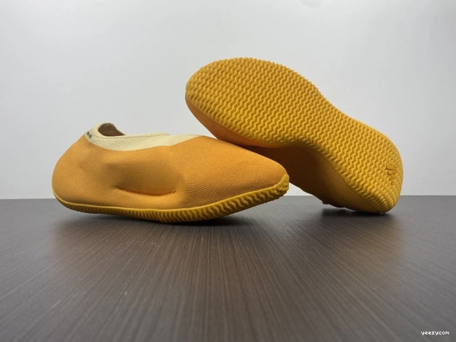 Yeezy Adidas GW5353 Knit Sulfur RNR 1116